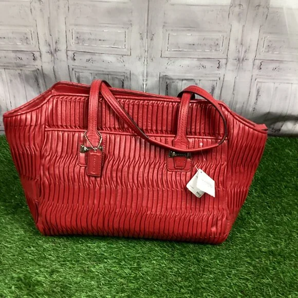 Coach Taylor Gathered Leather Alexis Carryall Tote Red NWT - Picture 13 of 16
